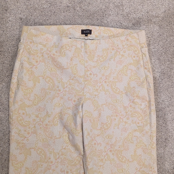 NYDJ Pull-On Wide-Leg Capri Jeans- Darcy Paisley - Picture 5 of 15